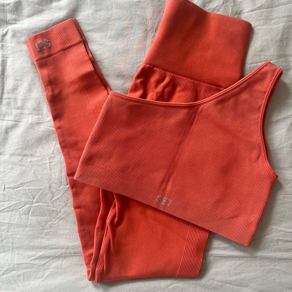 SET Active Coral Women's Top and Leggings